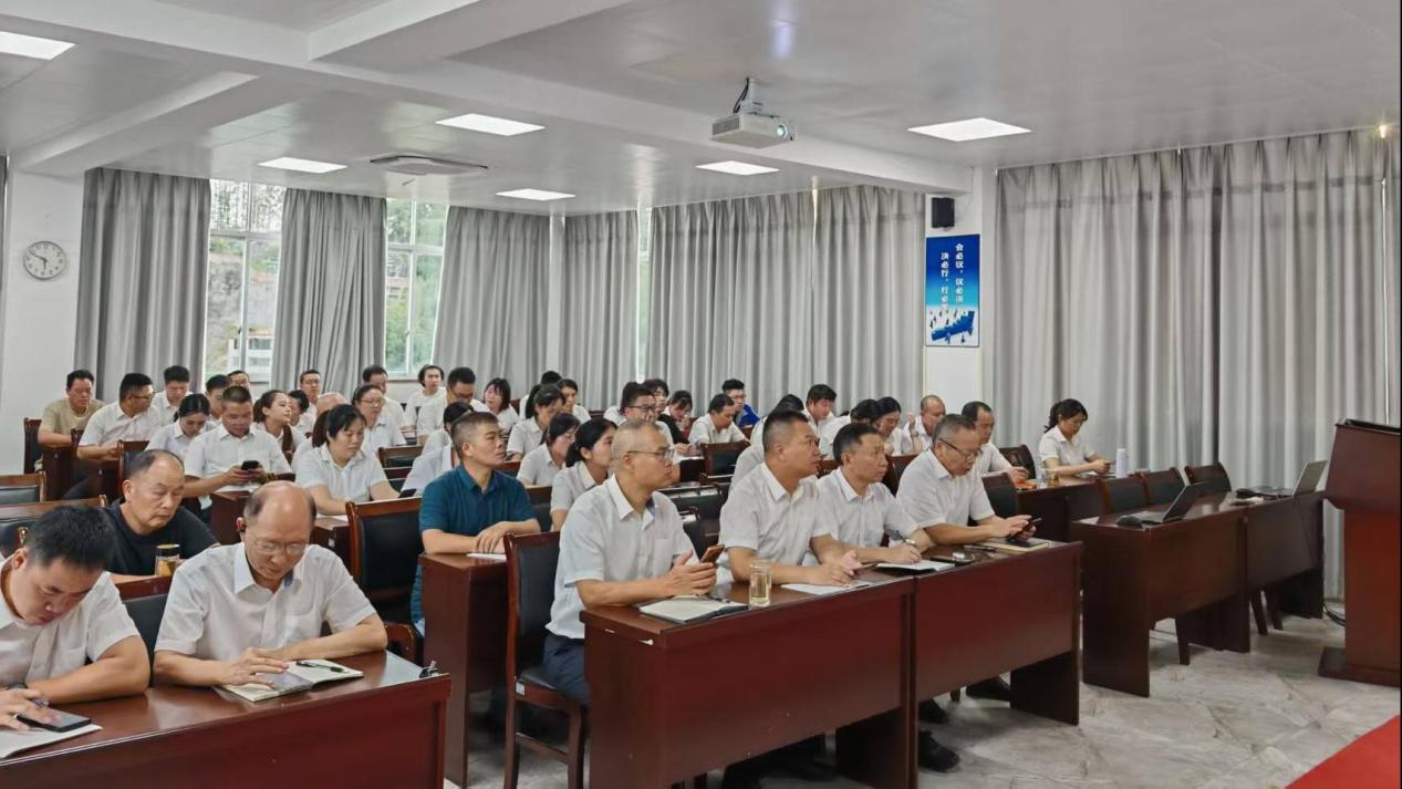 練內(nèi)功 強(qiáng)專(zhuān)業(yè)——天玉方圓打造 學(xué)習(xí)型企業(yè)系列報(bào)道（二十六）